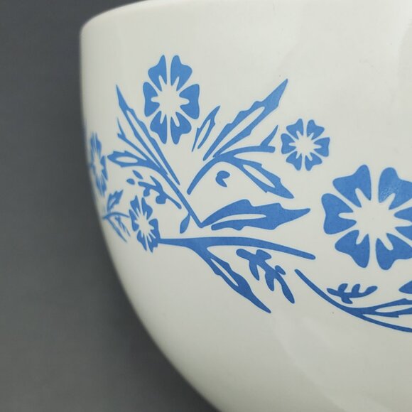 Corningware Blue Cornflower 2.75 Qt 60th Anniversary Mixing Bowl Serving Bowl - Picture 10 of 10